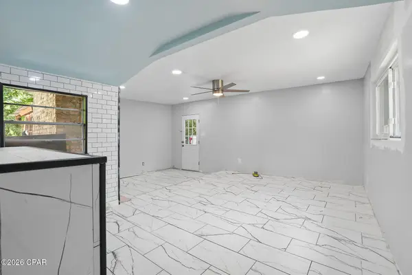 529 N 5th Street, Chipley, FL 32428