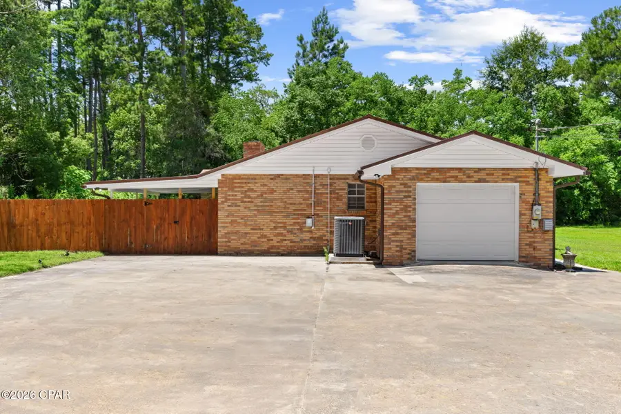 308 E Michigan Avenue, Bonifay, FL 32425 - #2