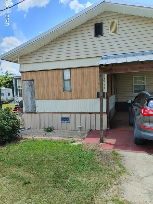 25414 Evans Street, Altha, FL 32421