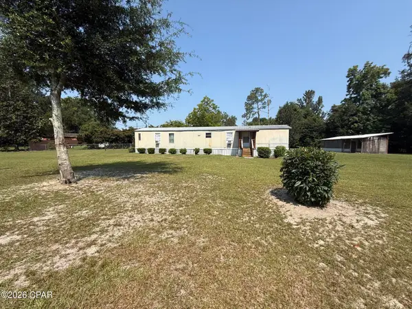 3210 Hughes Lane, Cottondale, FL 32431