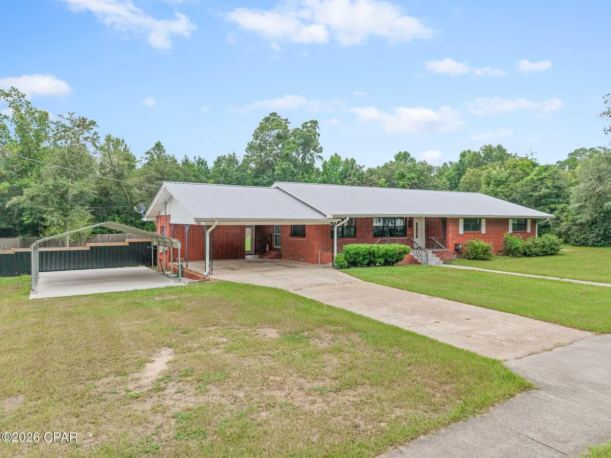 652 2nd Street, Chipley, FL 32428 - #1