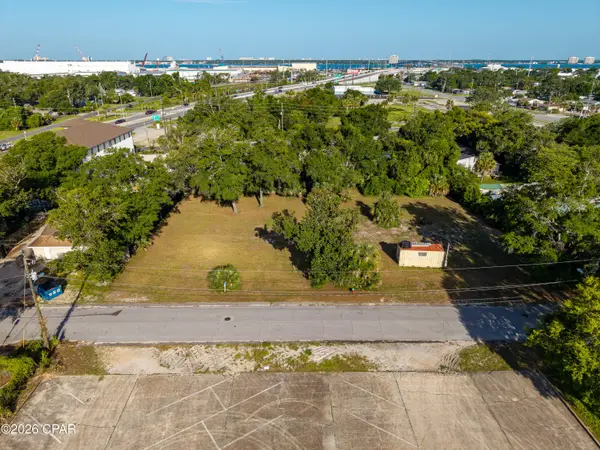 1809 Baltimore Avenue, Panama City, FL 32405