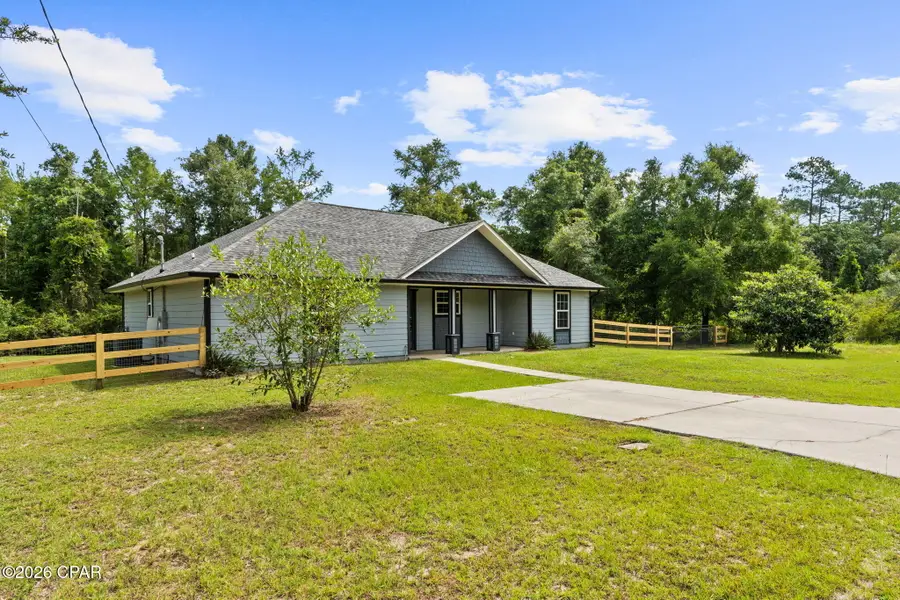2060 Apollo Drive, Chipley, FL 32428 - #2