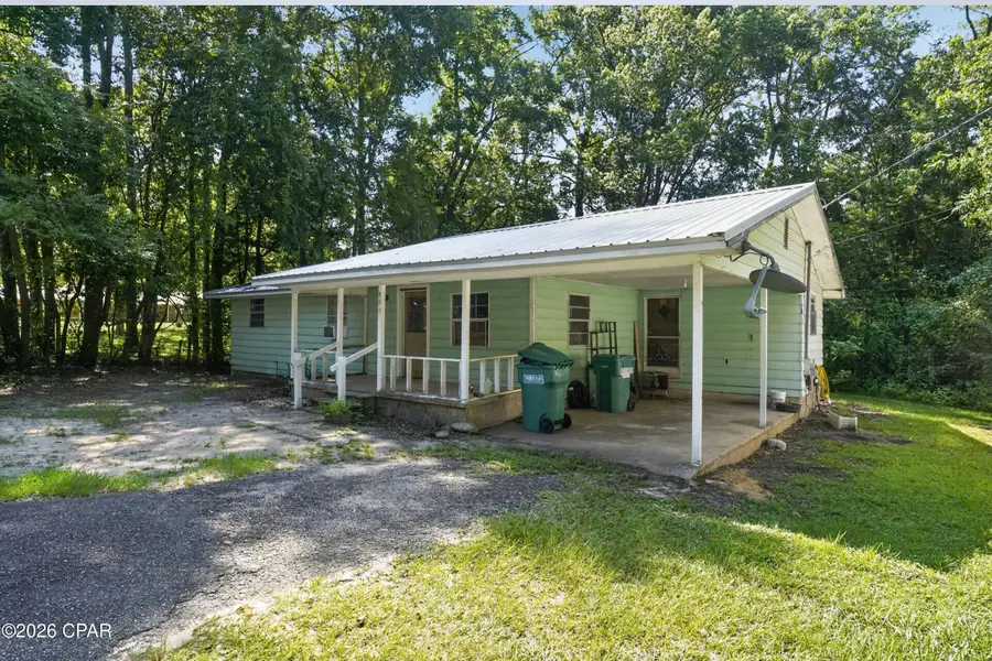 395 E Brock Avenue, Bonifay, FL 32425 - #3