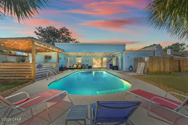 105 Grand Lagoon Shores Drive #6, Panama City, FL 32407