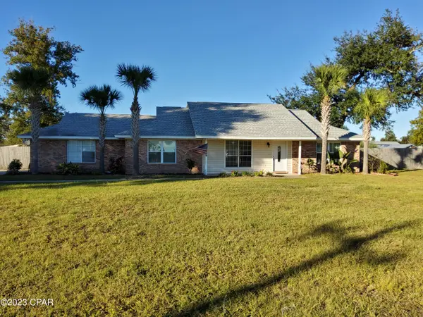5117 Bay Head Road, Youngstown, FL 32466