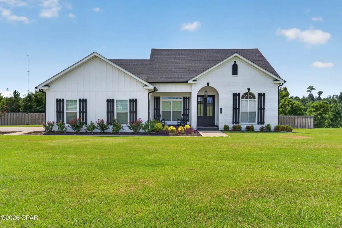 2901 Chase Way, Marianna, FL 32446 - #1