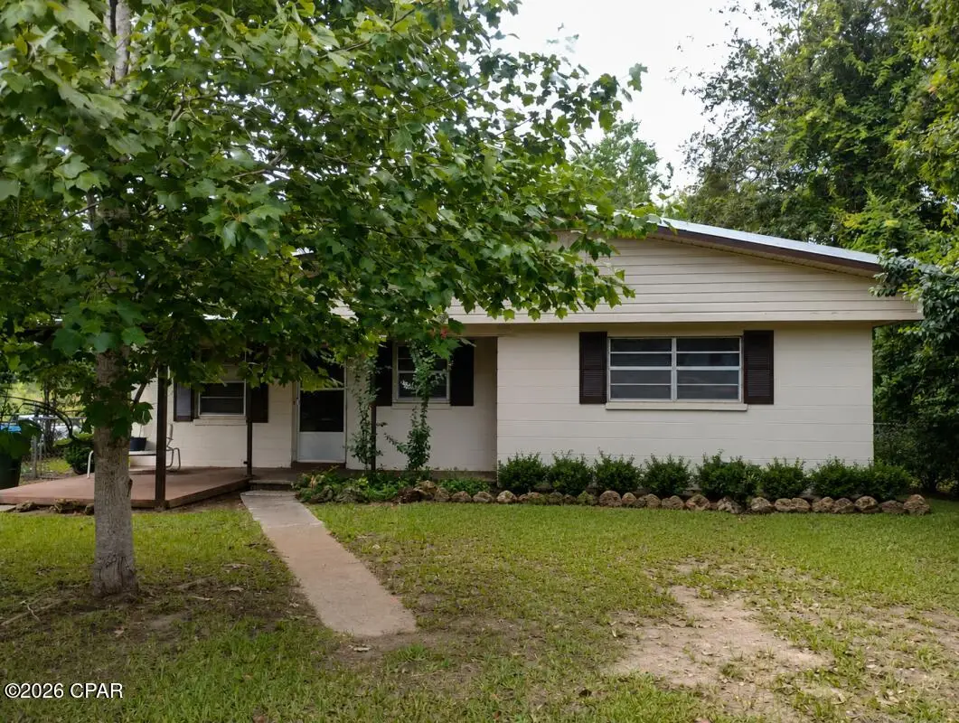 4463 Butler Avenue, Marianna, FL 32446 - #1