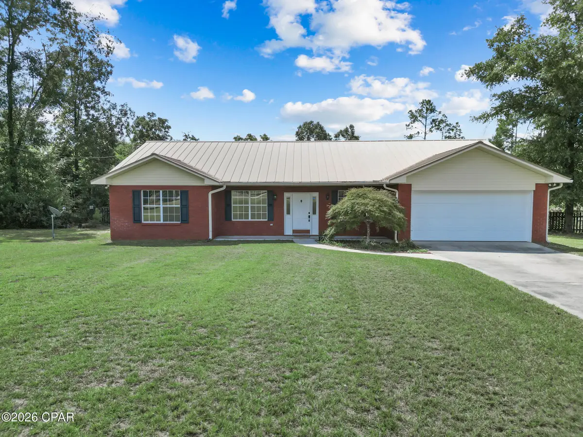 5106 Presidents Circle, Marianna, FL 32446 - #1