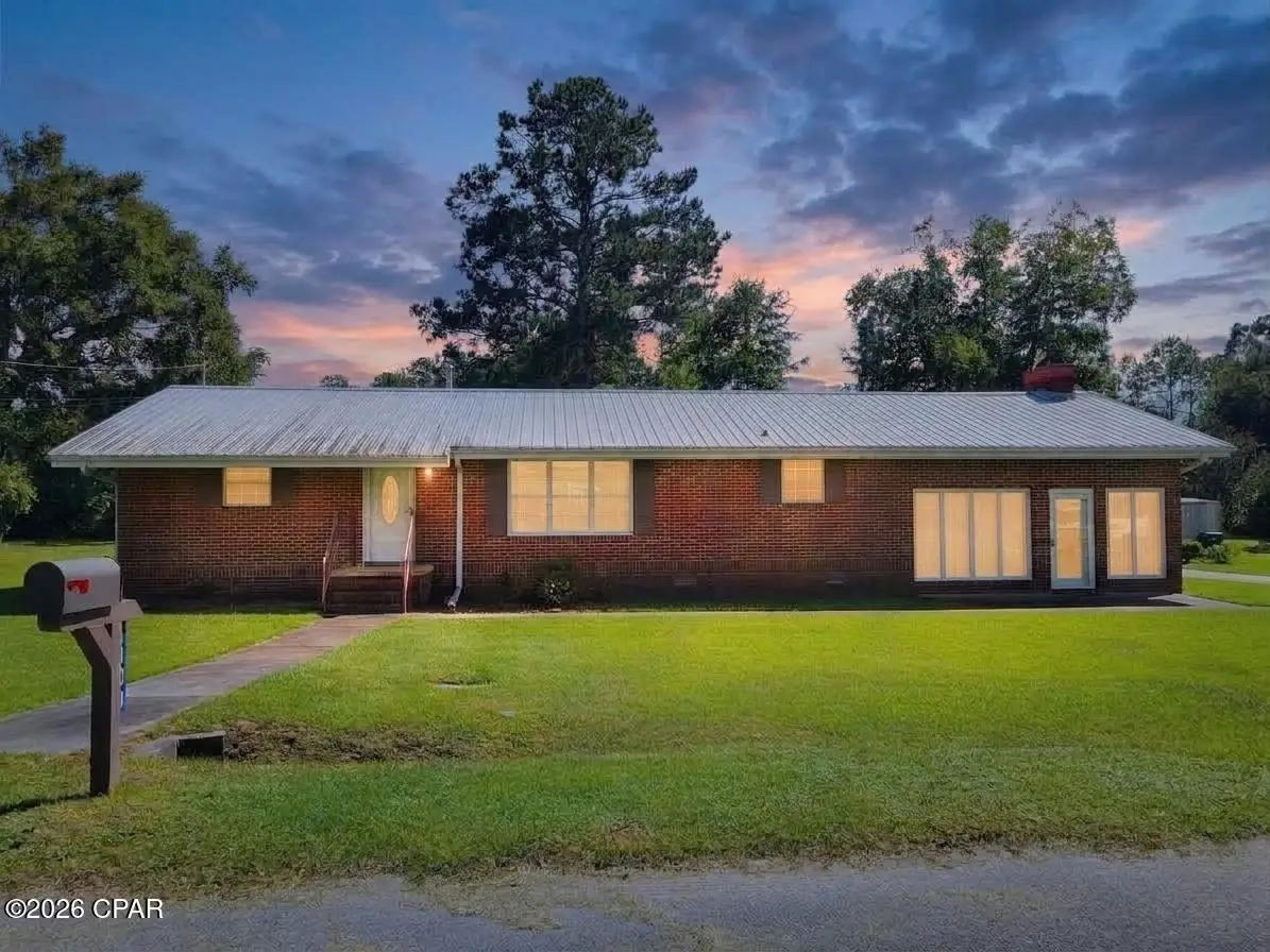 1109 11th Avenue, Graceville, FL 32440 - #1
