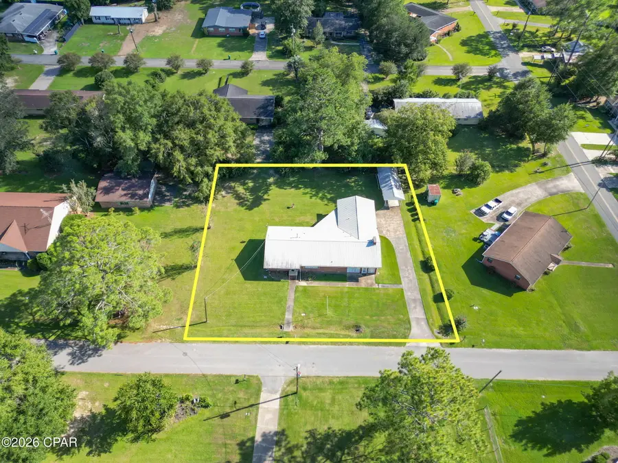 1109 11th Avenue, Graceville, FL 32440 - #3
