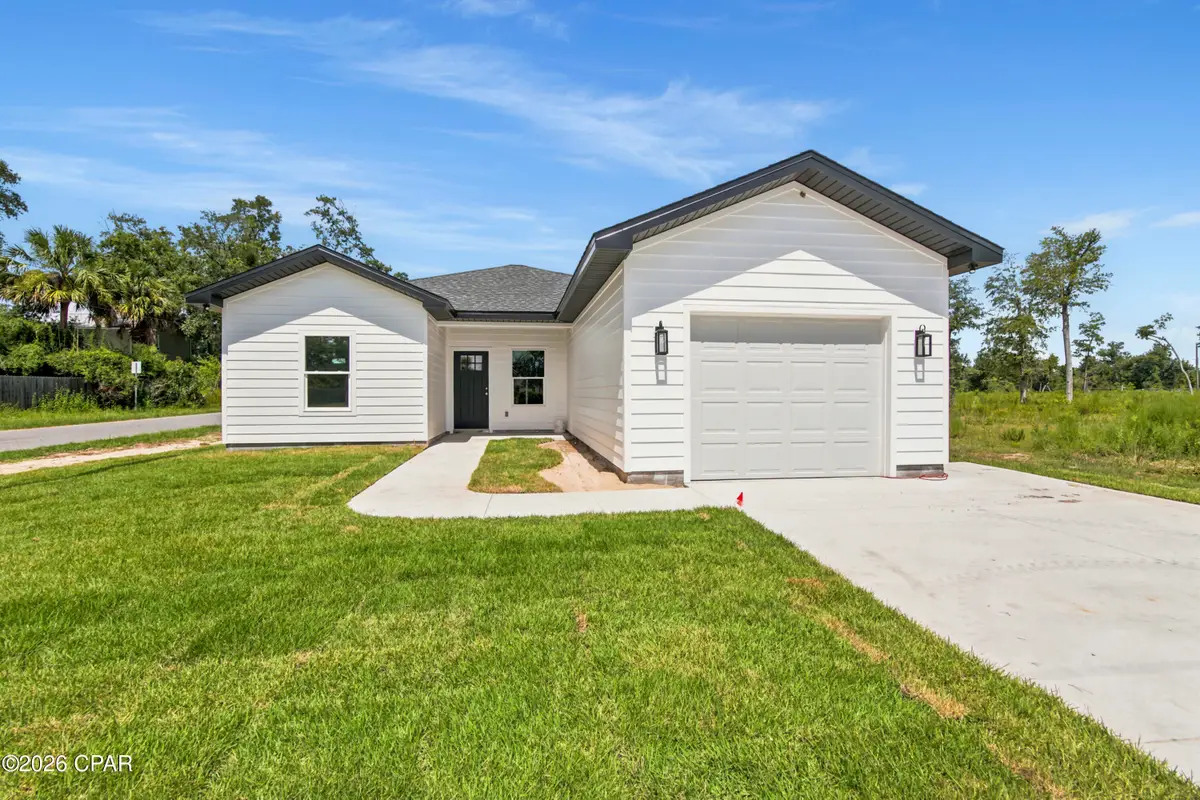 4911 Oak Avenue, Youngstown, FL 32466 - #1