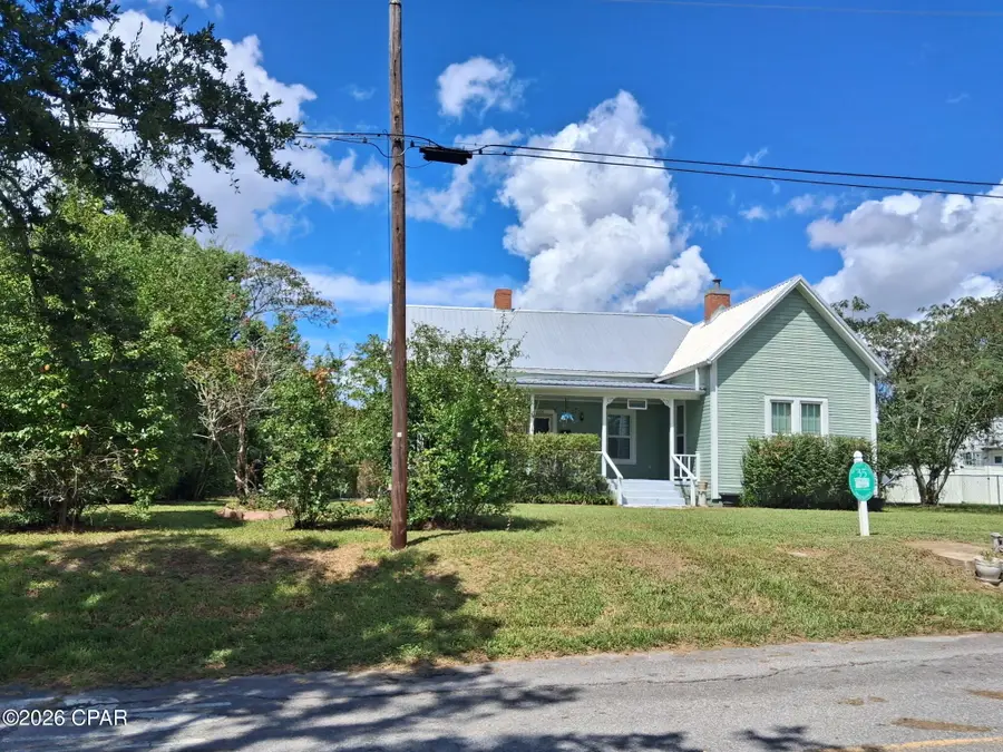4404 Putnam Street, Marianna, FL 32446 - #3