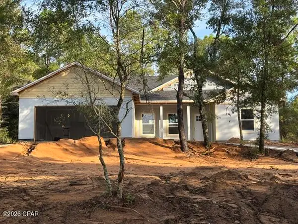 2883 Paradise Lakes Road, Chipley, FL 32428