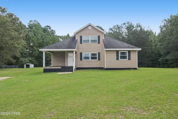 5018 Highway 77, Graceville, FL 32440