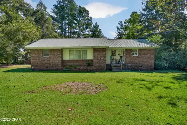 955 Pocket Lane, Chipley, FL 32428