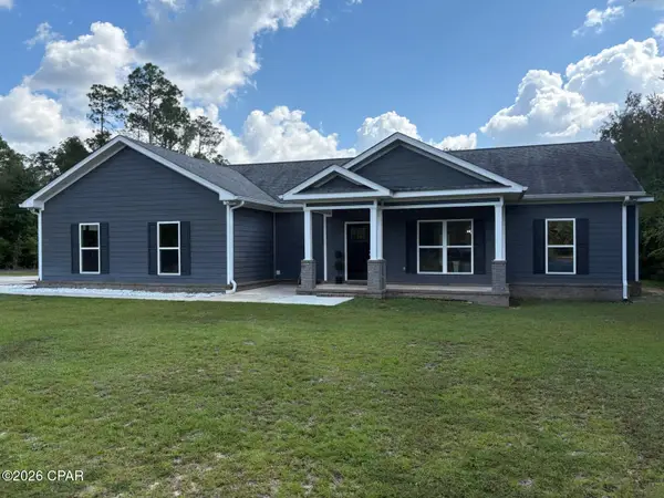 2535 Wood Avenue, Alford, FL 32420