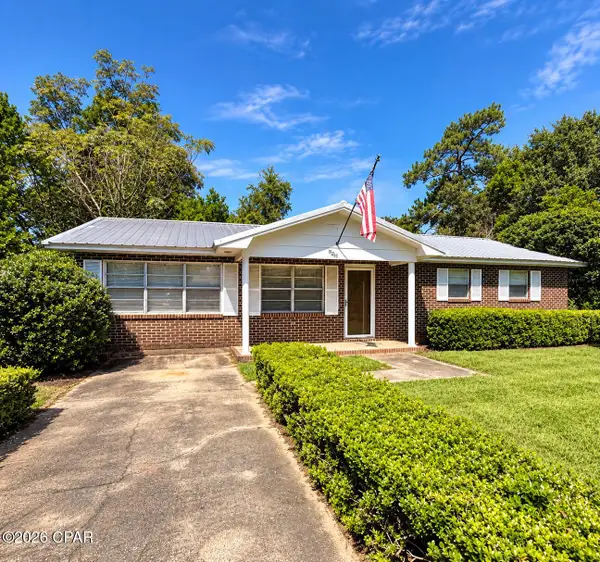 5487 Pelham Court, Graceville, FL 32440