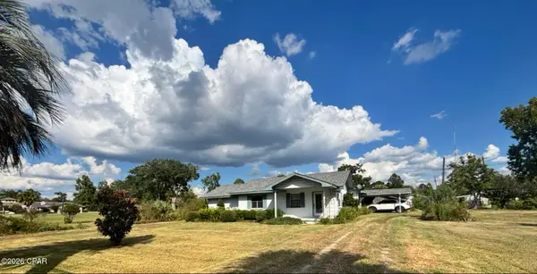 17595 NE Pear Street, Blountstown, FL 32424