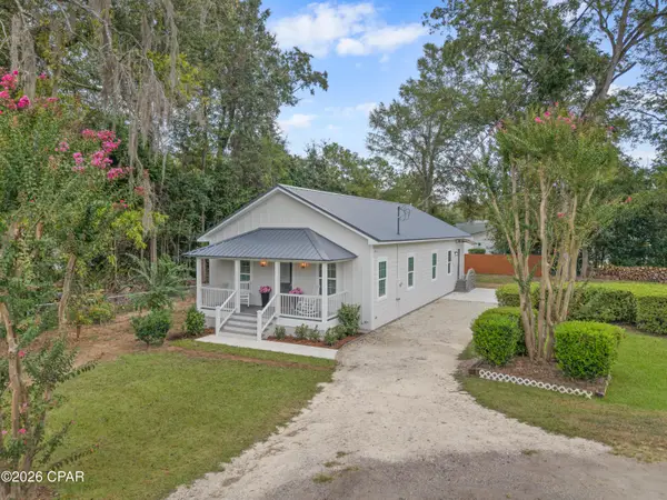 2996 Jefferson Street, Marianna, FL 32446