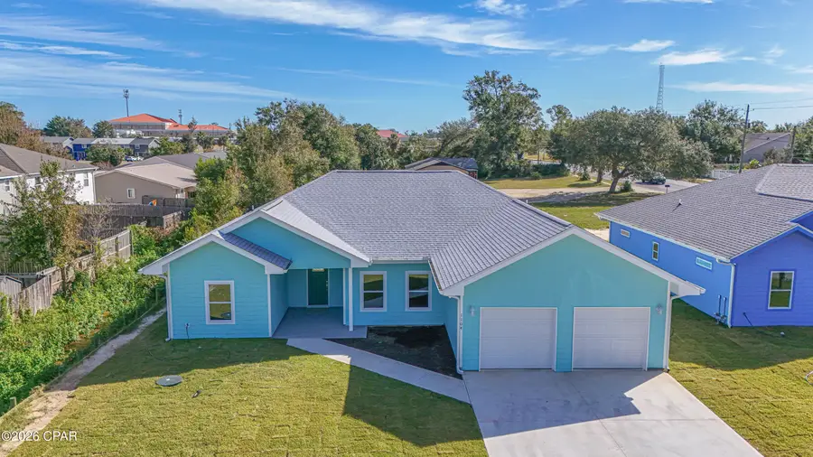 1104 W 11th Street, Panama City, FL 32401 - #3