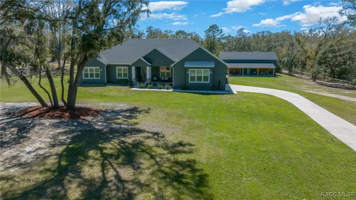 11707 SE 101st Court Road, Belleview, FL 34420 - #1
