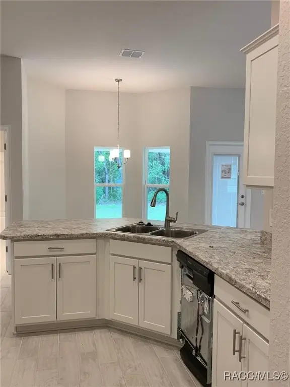 5647 N Summerfield Point, Dunnellon, FL 34434 - Image #2