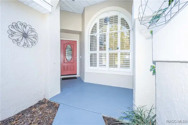 1 W Byrsonima Loop, Homosassa, FL 34446