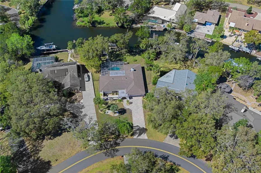 11857 W Riverhaven Drive, Homosassa, FL 34448 - Image #3