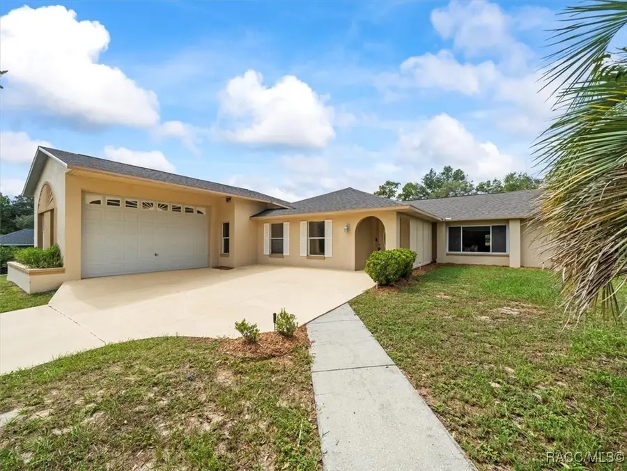9227 Nightingale Road, Weeki Wachee, FL 34613 - #3