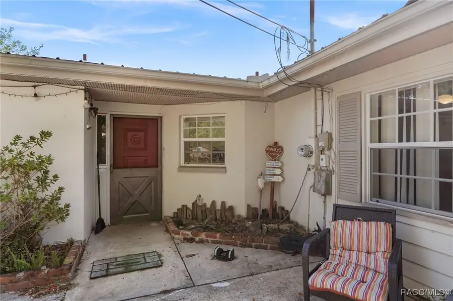 8372 E Lake Bradley Road, Floral City, FL 34436 - Image #3