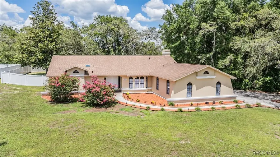 13167 Roseanna Drive, Spring Hill, FL 34609 - Image #2