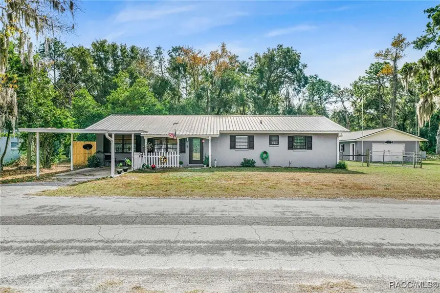 9830 W Pomegranate Street, Crystal River, FL 34428 - Image #2