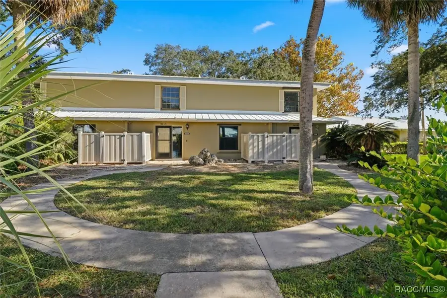 11328 W Bayshore Drive, Crystal River, FL 34429 - Image #2