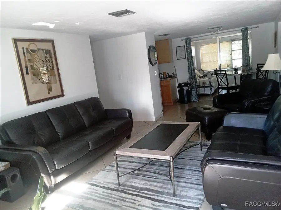 21 Regina Boulevard, Beverly Hills, FL 34465 - Image #2