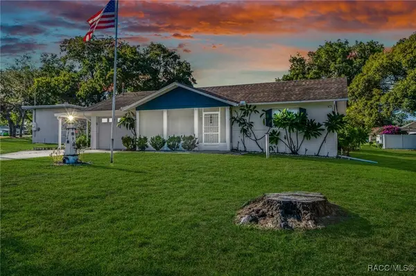 316 S Lincoln Avenue, Beverly Hills, FL 34465