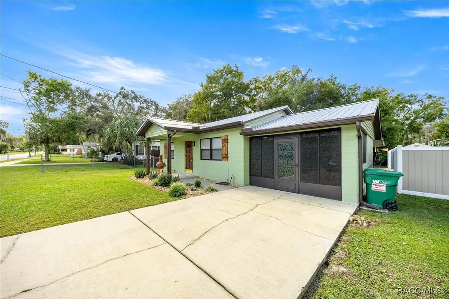 225 N Line Avenue, Inverness, FL 34450 - Image #2