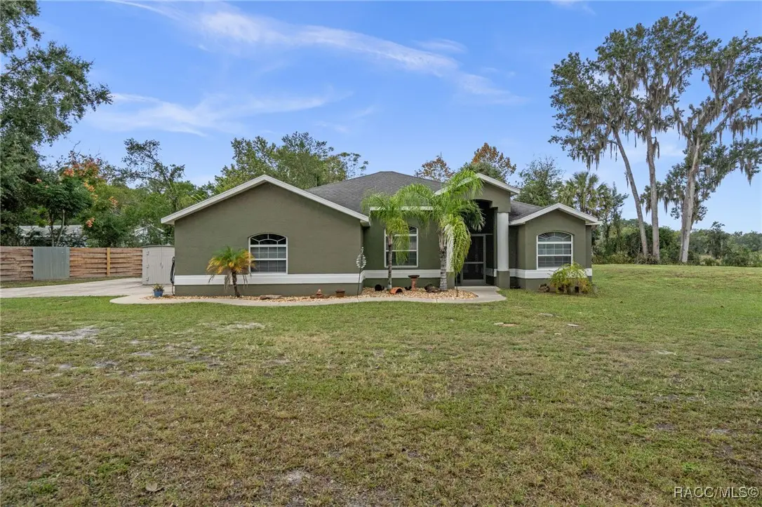 9013 E Gospel Island Road, Inverness, FL 34450 - Image #1
