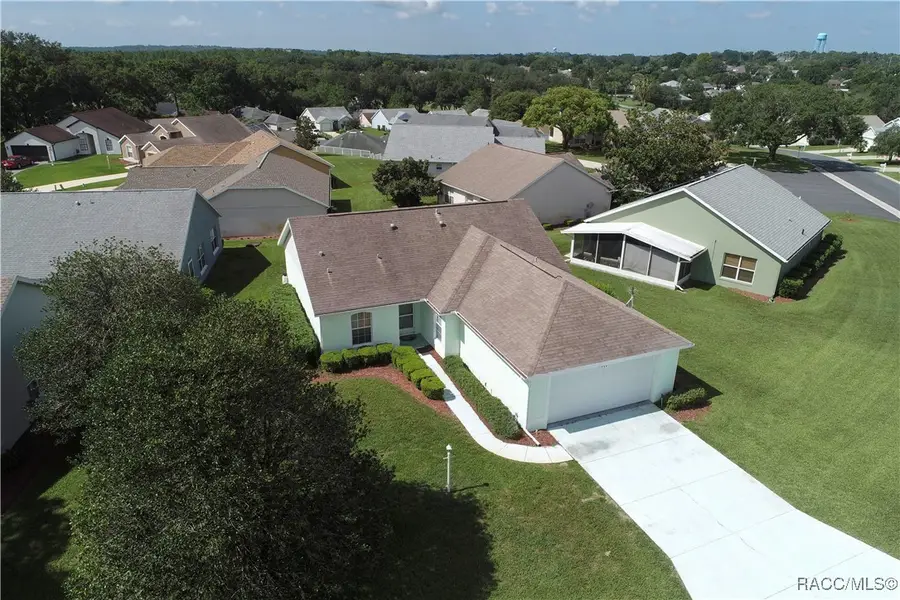 484 W Hillwood Path, Beverly Hills, FL 34465 - Image #3