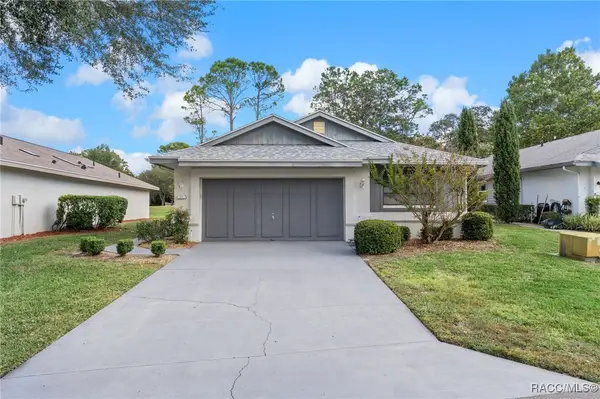 27 S Masters Drive, Homosassa, FL 34446