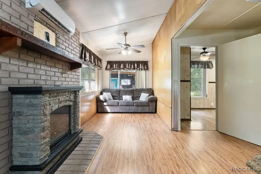 4050 SE 170th Place, Inglis, FL 34449 - Image #3