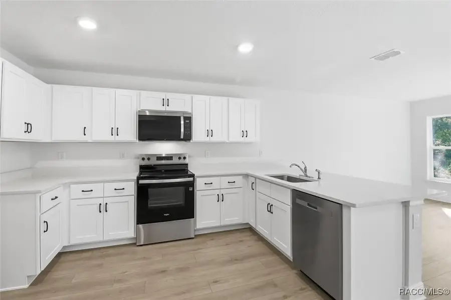 7354 N Veronica Drive, Dunnellon, FL 34433 - Image #3