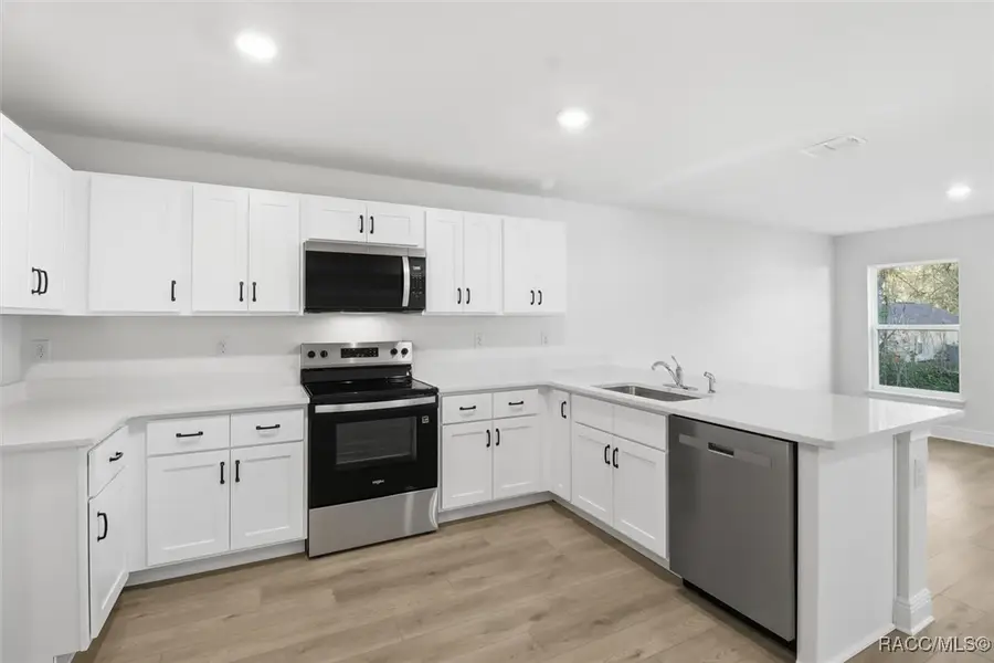 7888 N Pitcairn Way, Citrus Springs, FL 34434 - Image #3