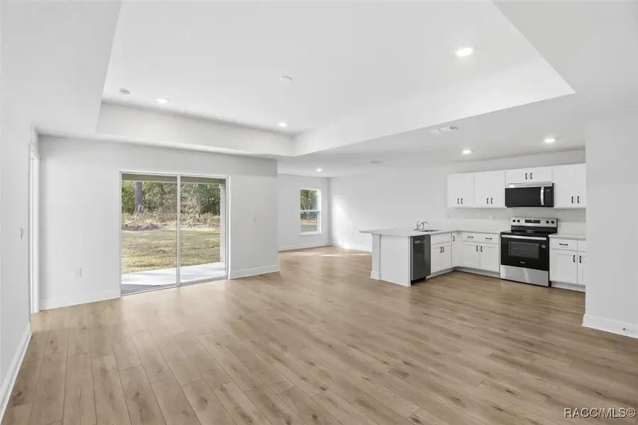 2711 W Tracy Court, Dunnellon, FL 34433 - Image #2