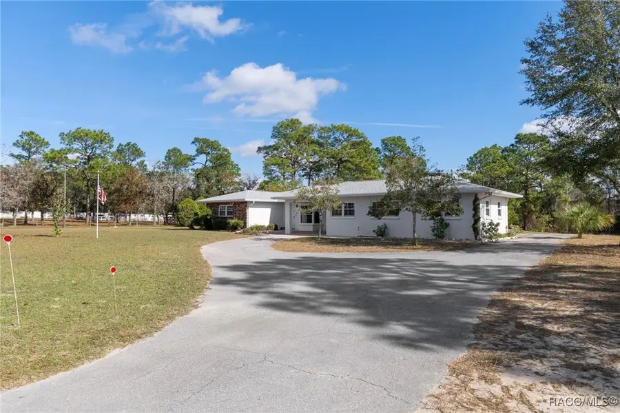 649 S West Bend Point, Lecanto, FL 34461 - #2