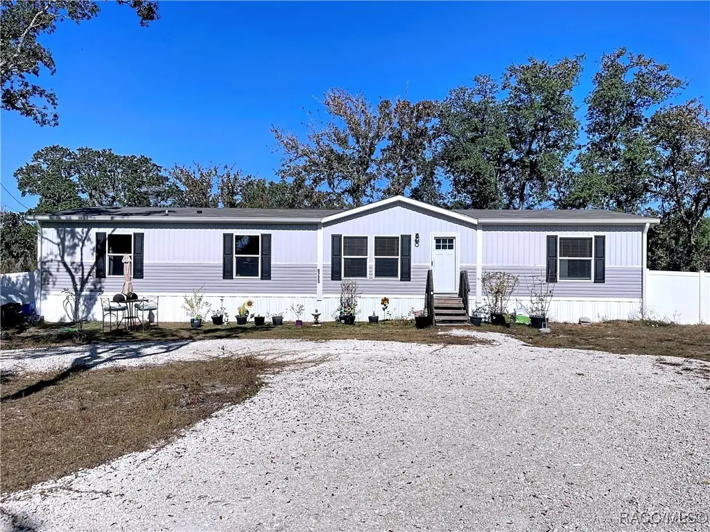 6723 S Redbird Avenue, Lecanto, FL 34461 - Image #1