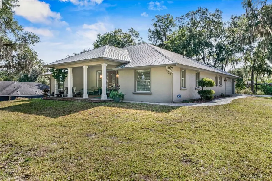 709 Zephyr Street, Inverness, FL 34453 - Image #2