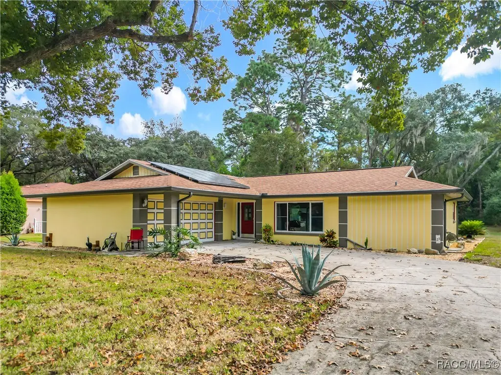23 Sweetgum Court S, Homosassa, FL 34446 - Image #1