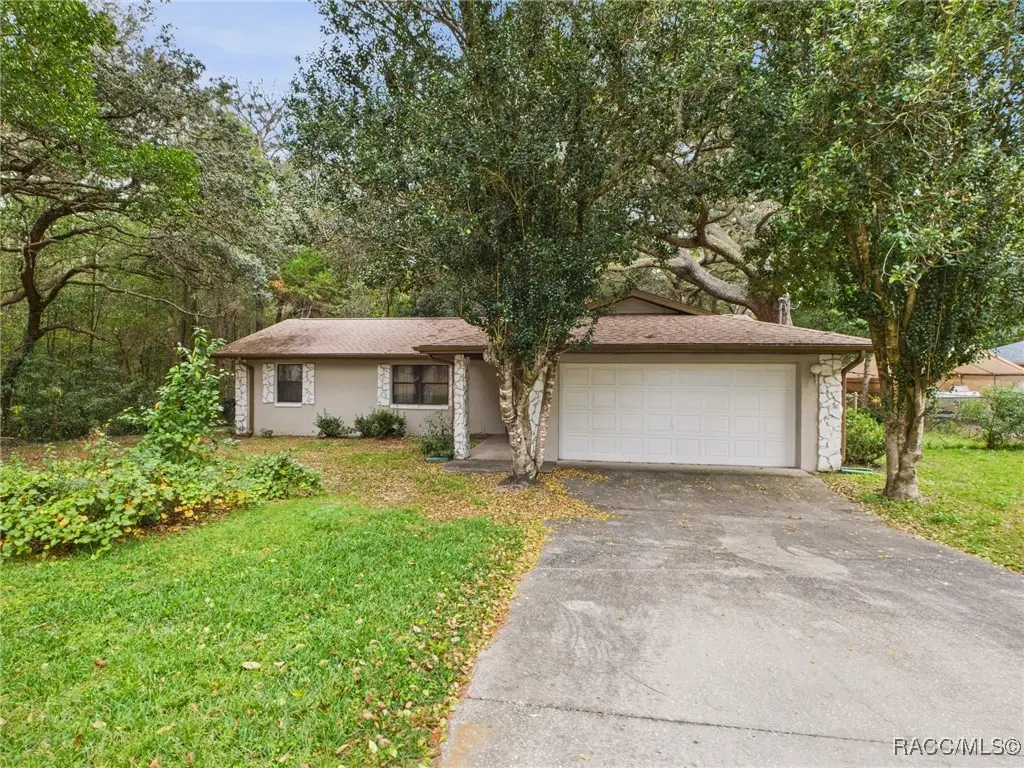 8344 N Sarazen Drive, Citrus Springs, FL 34434 - Image #1