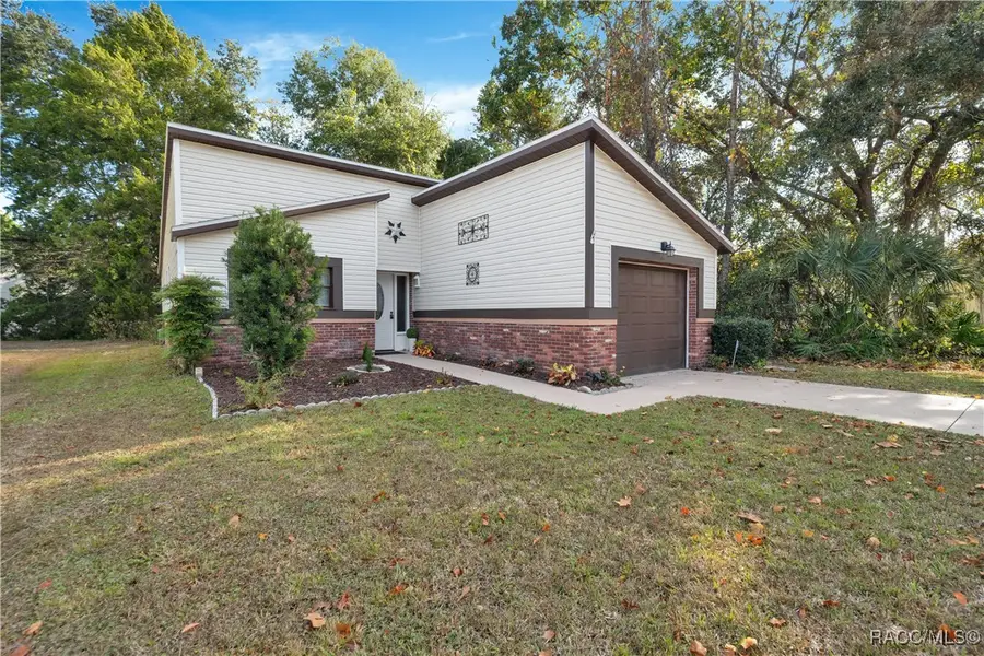 19 Golfview Drive, Homosassa, FL 34446 - Image #2